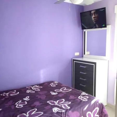 2 Bedrooms At 60 M Away From The Beach With Sea View Furnished Terrace And Wifi * モトリル