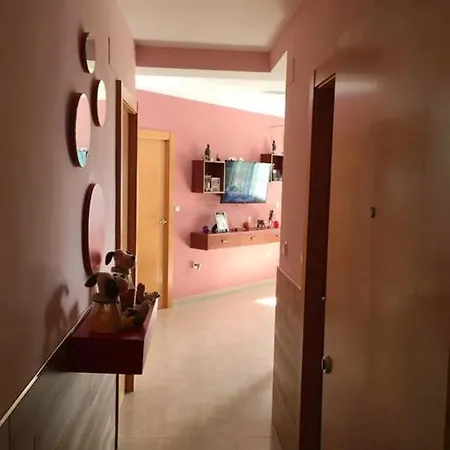 2 Bedrooms At 60 M Away From The Beach With Sea View Furnished Terrace And Wifi